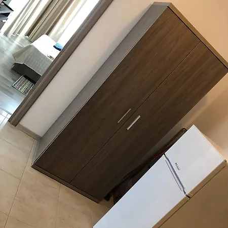 Apartament Yana Summerland Apartmán *