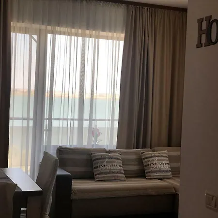 Apartament Yana Summerland *