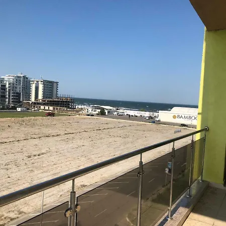 Apartament Yana Summerland *